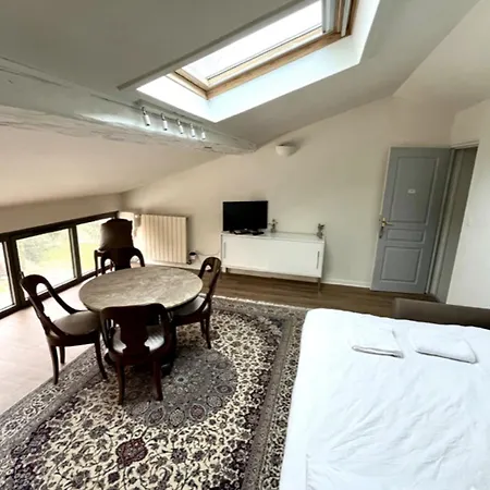 280m2 House With Wifi And Terrace Ferienhaus *